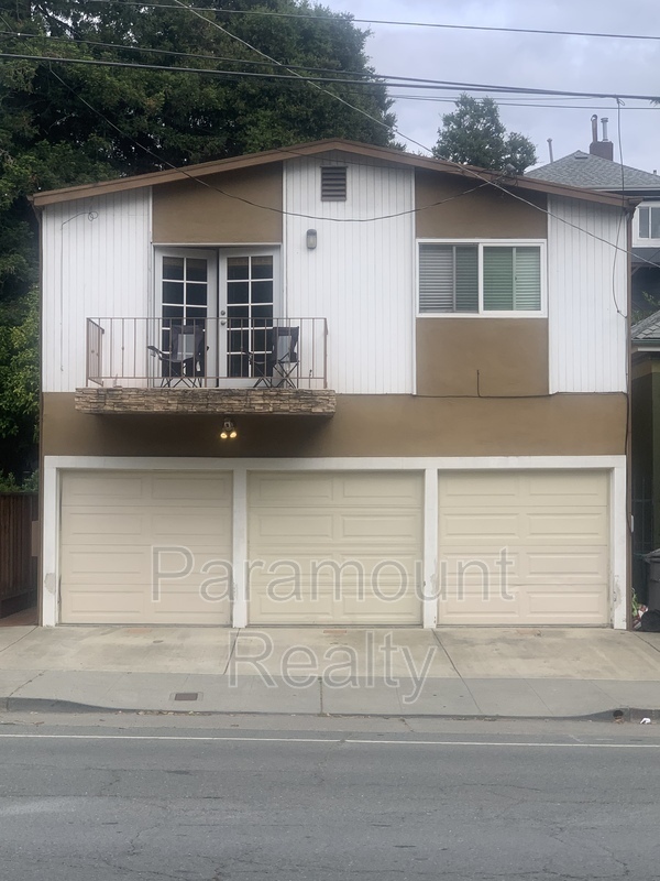 Foto principal - 2940 Harrison St