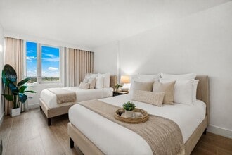 Building Photo - 2301 Collins Ave