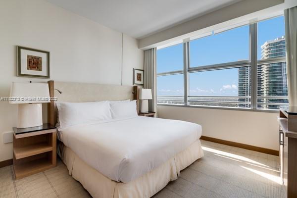 Primary Photo - 1395 Brickell Ave