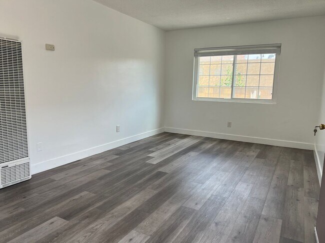 Foto del edificio - 2604 Mathews Ave
