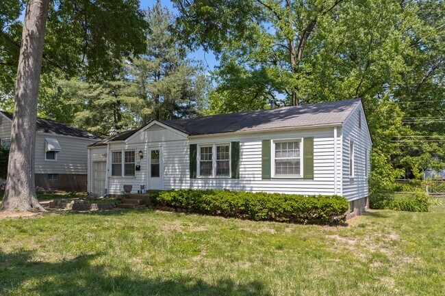 Foto del edificio - Cute 3 bed 1 Bath in Bellefontaine Neighbors