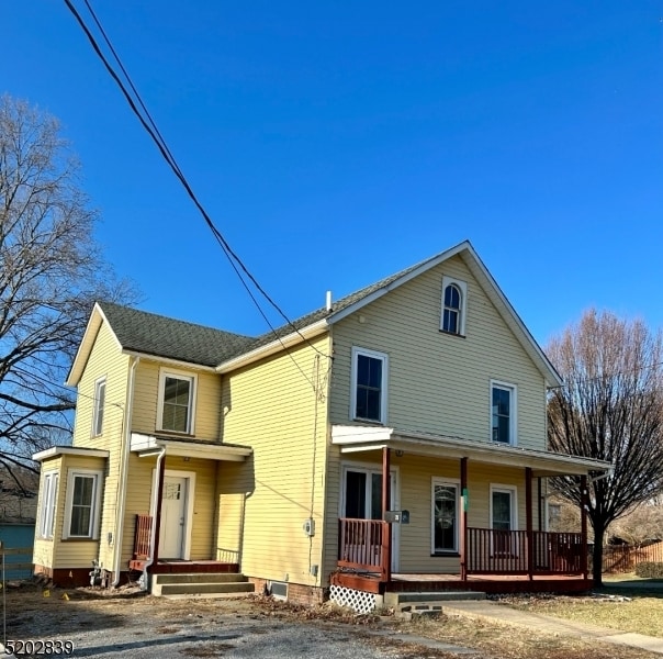 25 2nd St, Sussex, NJ 07461 House Rental in Sussex, NJ