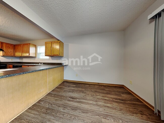 Foto del edificio - 5303 Manning Road
