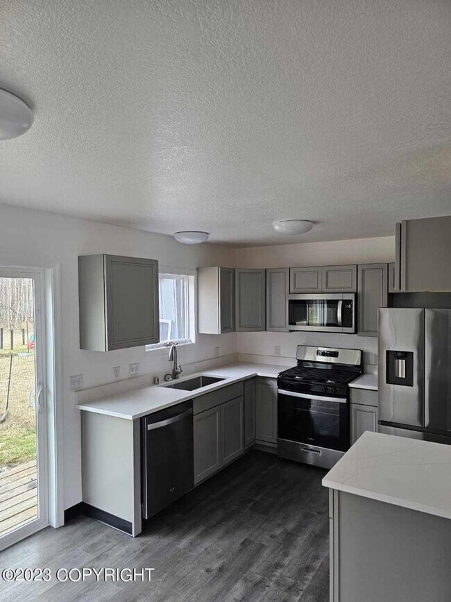 Building Photo - 150 W Heritage Drive