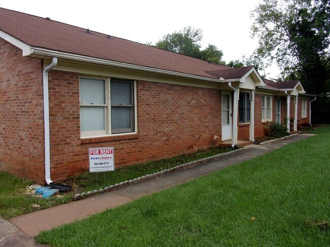 Foto del edificio - 1102-102 Chandler Drive