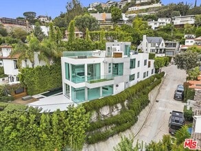 Building Photo - 1377 Miller Pl