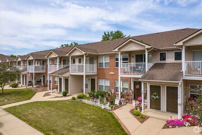 Building Photo - Brainard Landings