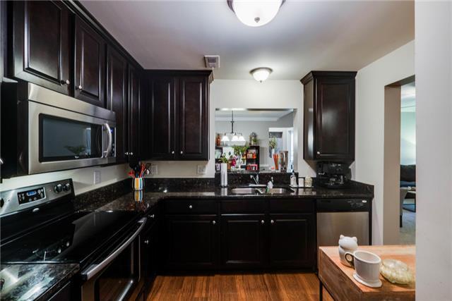 Building Photo - 4847 Bevendean Dr