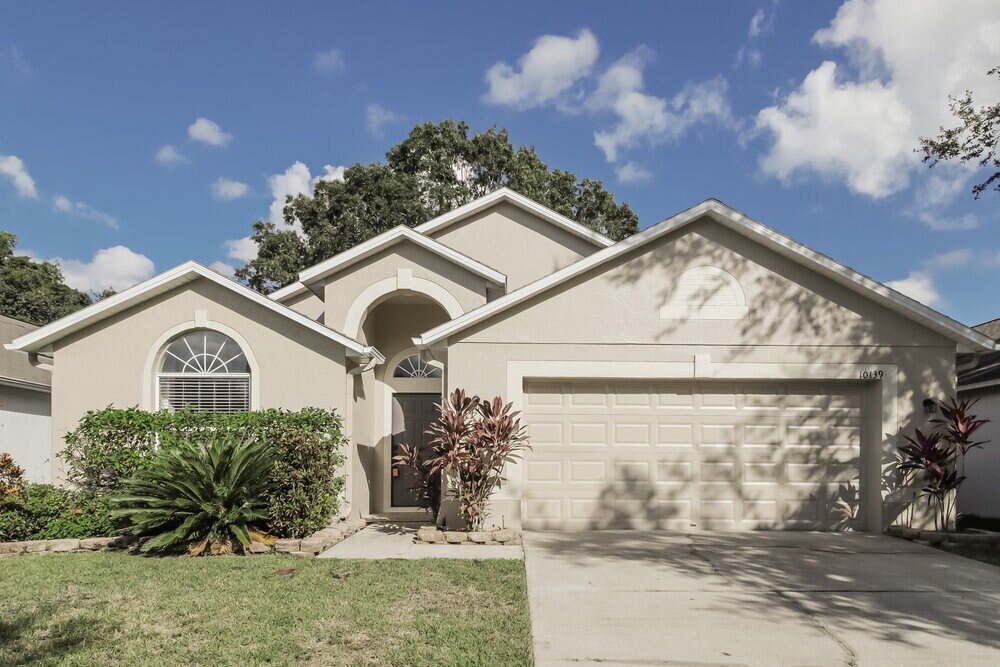 Primary Photo - 10139 Rivers Trail Dr