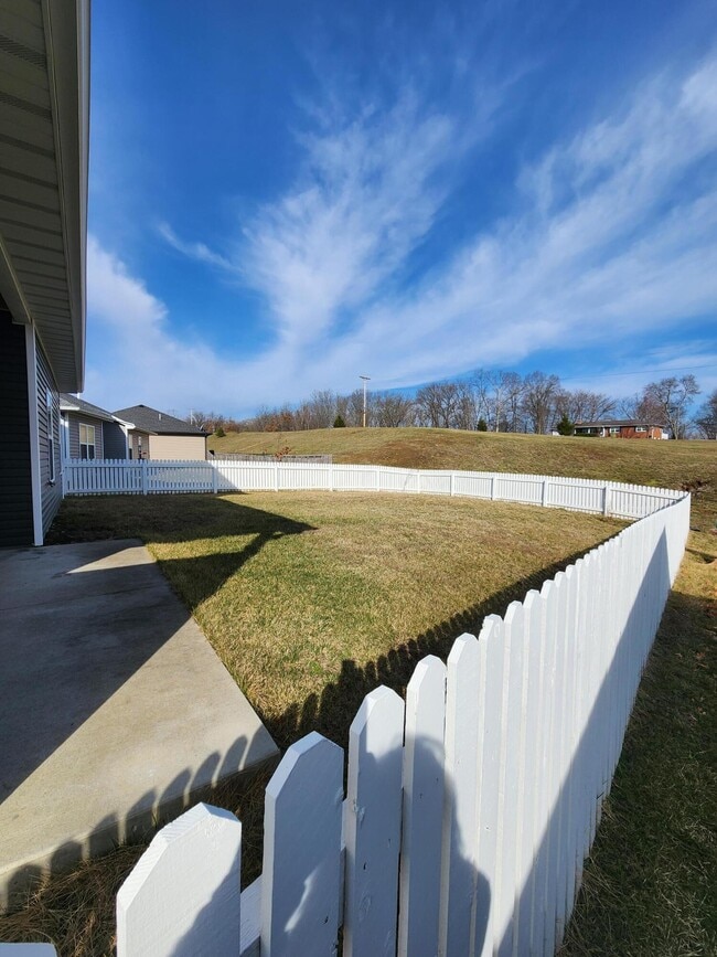 Building Photo - 3203 Timber Run Dr