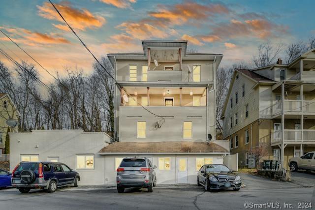 Primary Photo - 20 N Spring St
