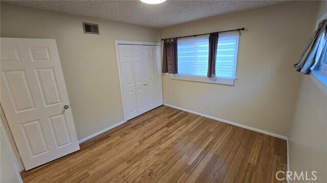 Foto del edificio - 21250 Doble Ave