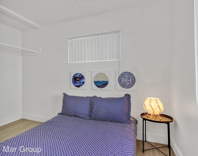 Building Photo - 3 br, 1 bath Apartment - 1646 J Street
