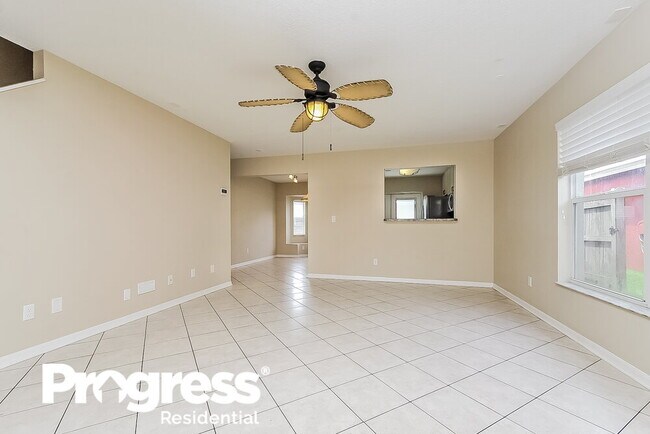 Foto del edificio - 7452 Oxford Garden Cir