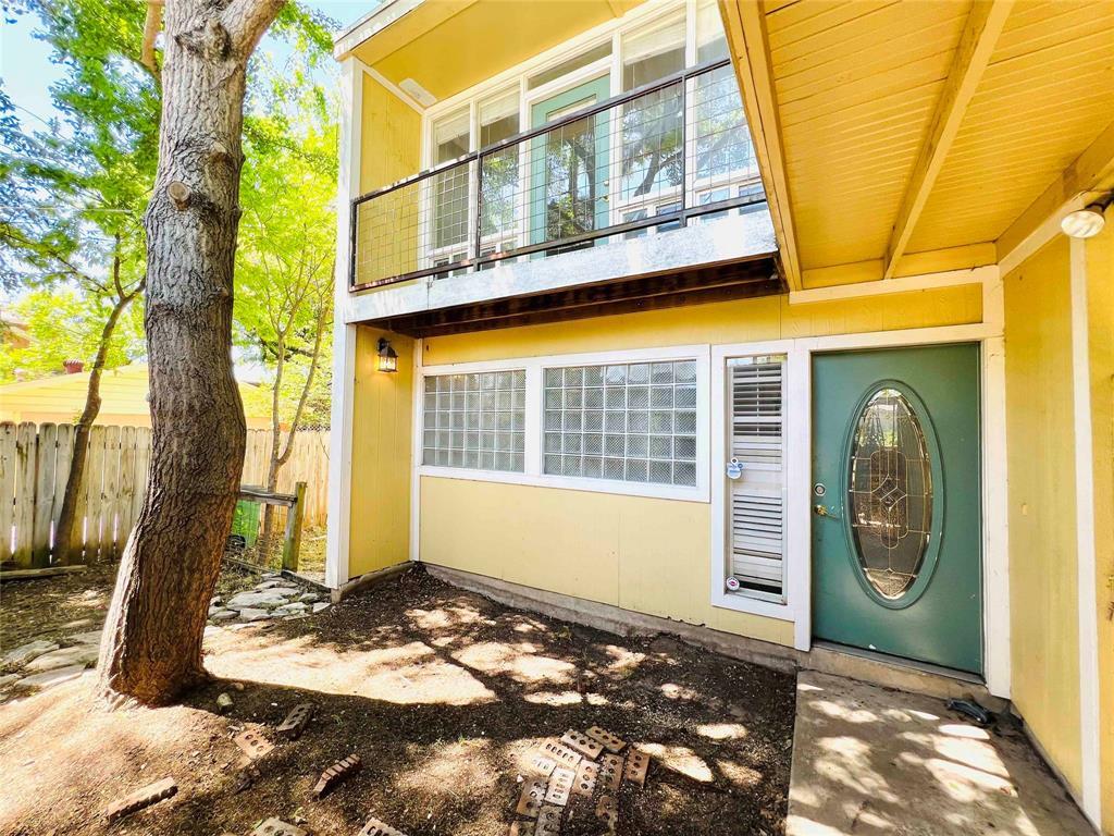 Primary Photo - 5210 Woodrow Ave