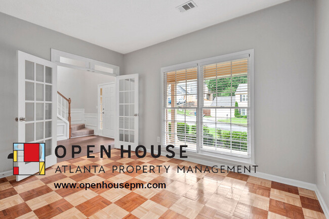 Foto del edificio - 4855 Tanners Spring Dr Alpharetta