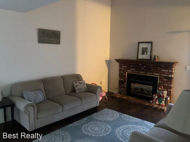 Building Photo - 29371 Stallion Springs Dr