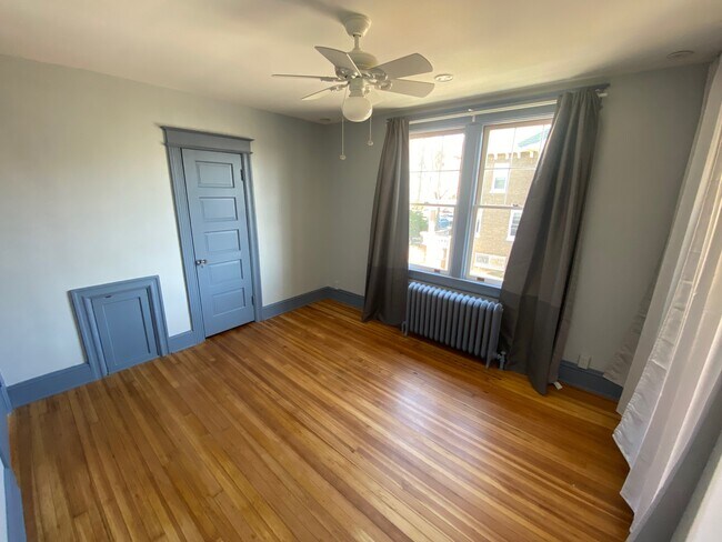 Foto del edificio - 920 Quincy St NW