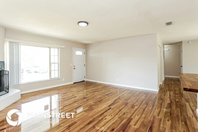 Building Photo - 142 Capella Rd