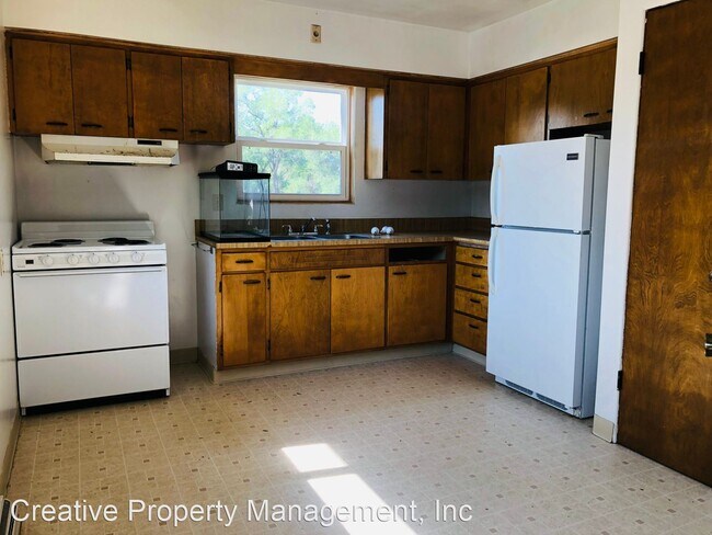 Building Photo - 2 br, 1 bath House - 417 11th Ave SE