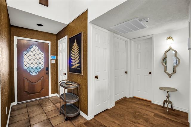 Building Photo - 3216 San Jacinto St