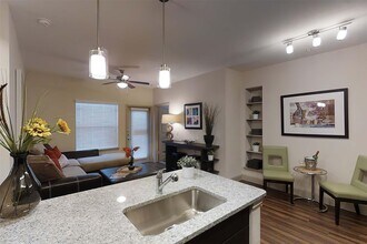 Building Photo - 4604 Cypresswood Dr