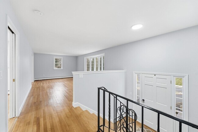 Foto del edificio - 38 Juniper Ln