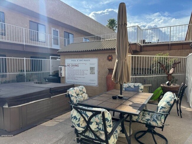 Foto del edificio - 1 BR 2Ba Condo across Colorado River, pool,spa,gated entry-All Appliances included