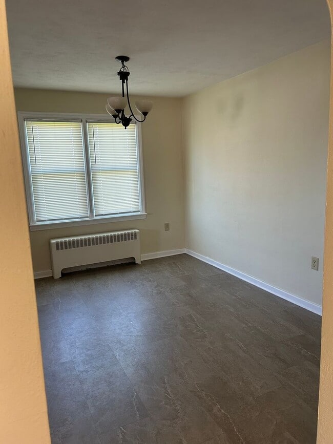 Foto del edificio - 4 Bedroom in Central School District