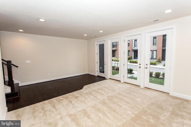 Foto del edificio - 23187 Hampton Oak Ter