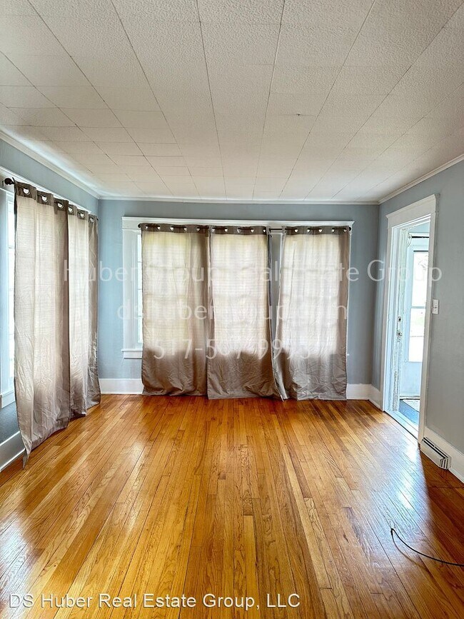 Foto del edificio - 3 br, 2 bath House - 302 N Hayford