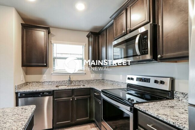 Foto del edificio - 4 Bedroom Pet-Friendly Home in Newcastle, OK with Main Street Renewal