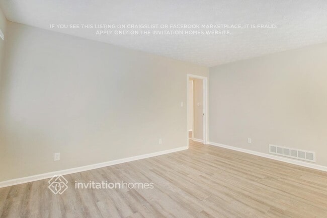 Building Photo - 637 Carlouetta Rd