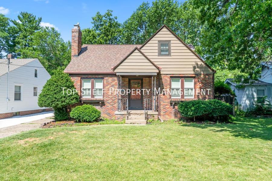 2018 36th St, Des Moines, IA 50310 House Rental in Des Moines, IA