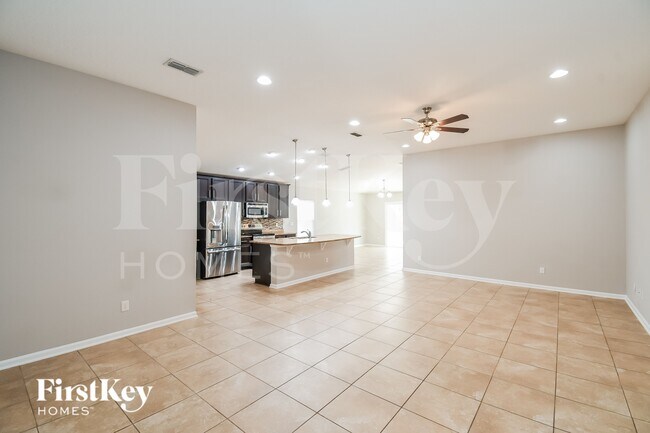 Foto del edificio - 13319 Smithwick Ln