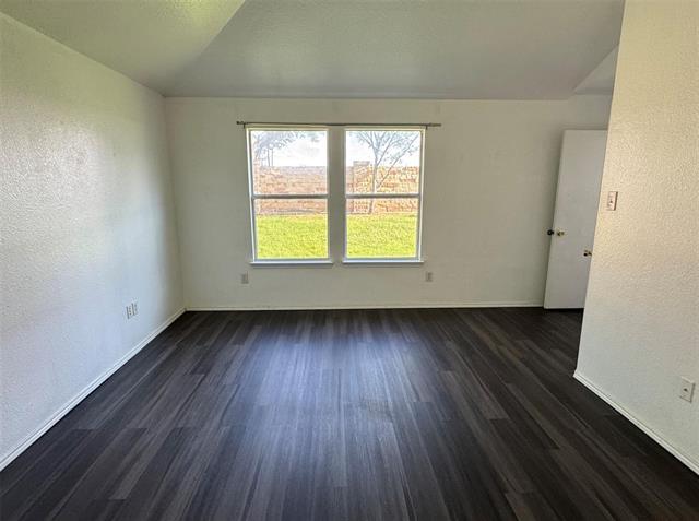 Foto del edificio - 1557 Chivalry Ln