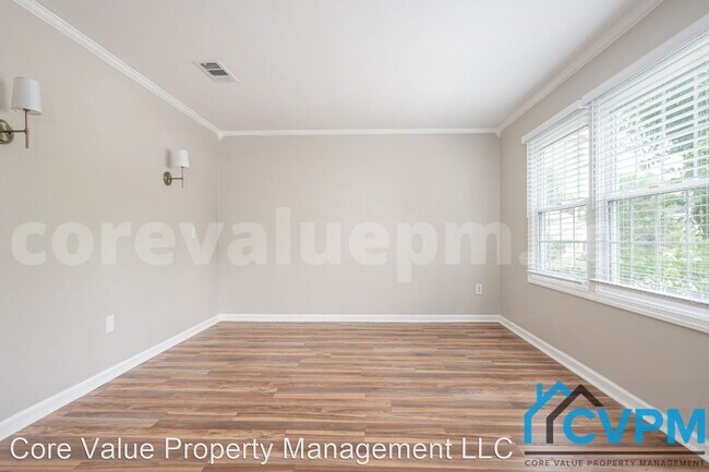 Building Photo - 3 br, 1.5 bath House - 1703 Gabriel Ct