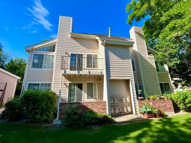 Primary Photo - 13814 E Lehigh Ave