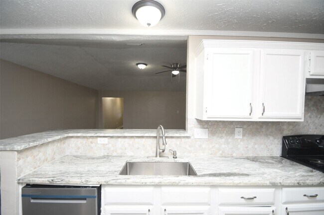 Foto del edificio - 1302 Gentle Bend Dr
