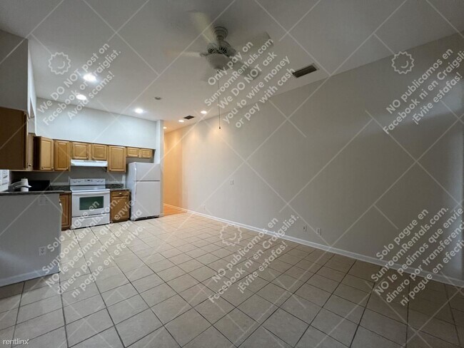 Foto del edificio - 2 br, 2 bath 4plex - 2006 E 4th Ave B B