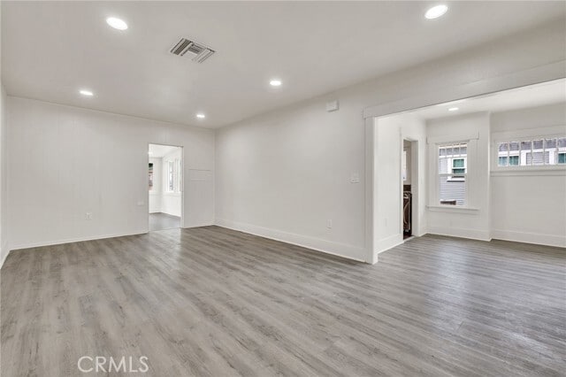 Building Photo - 809 E Colton Ave