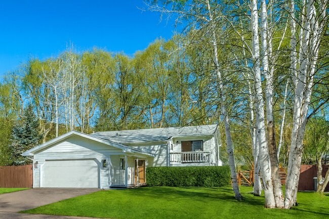 Foto del edificio - 180 Deer Run