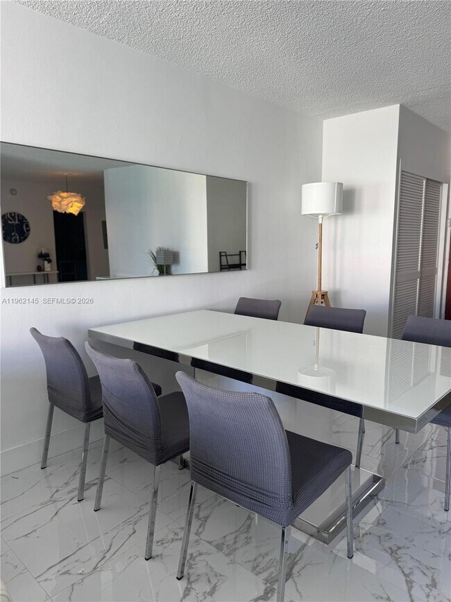 Foto del edificio - 3901 S Ocean Dr