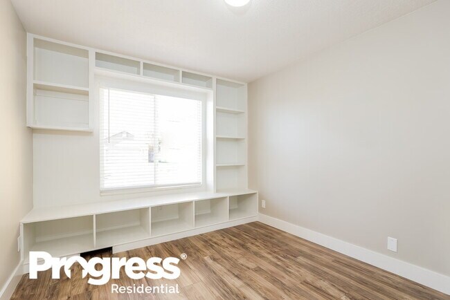 Foto del edificio - 5857 S Stone Flower Way