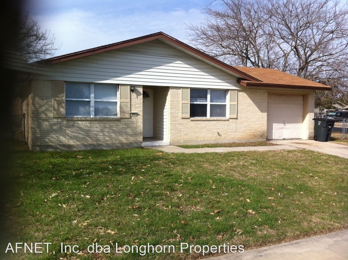 Primary Photo - 4 br, 2 bath House - 1801 Gaynor Dr.