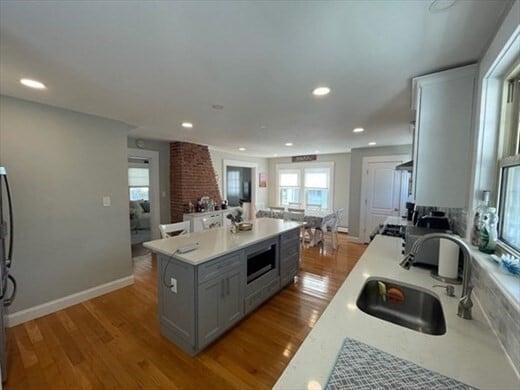 Building Photo - 201 Samoset Ave