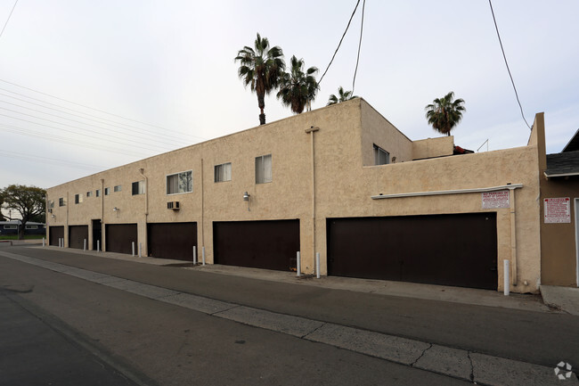 Building Photo - Glencrest Apartments