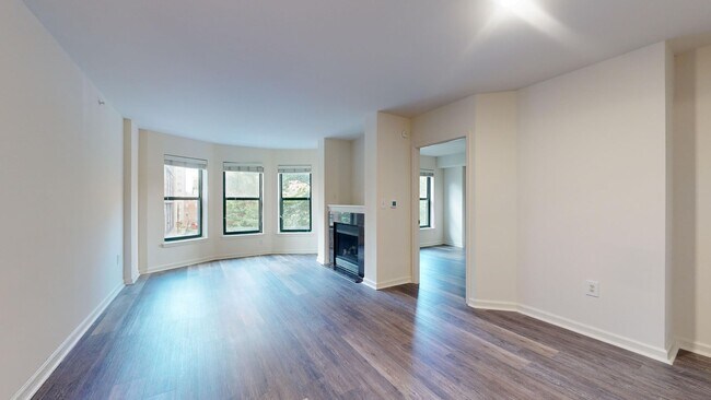 Interior Photo - 1301 Thomas Circle