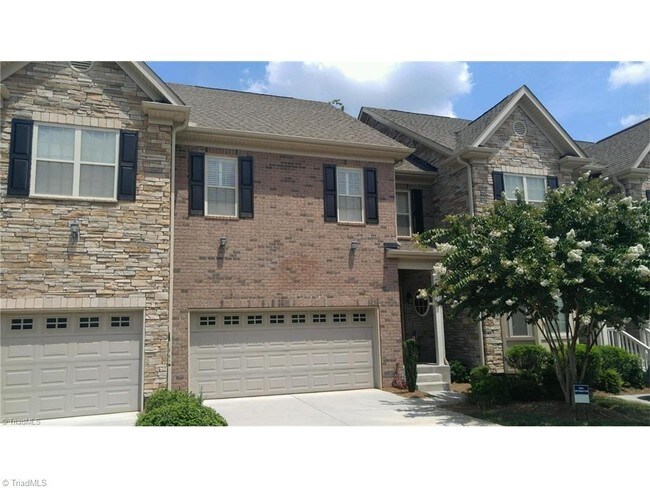 Building Photo - 2 Tanner Woods Ln