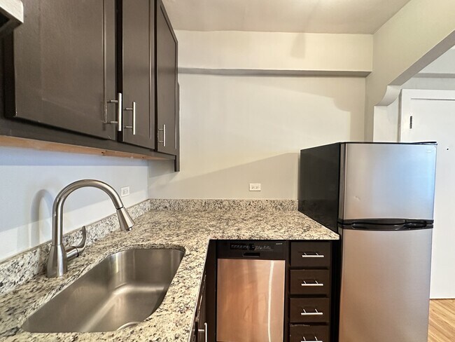 Foto del edificio - 618 W Patterson Ave